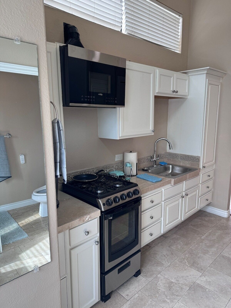 Studio in Quiet Gated SFR Community