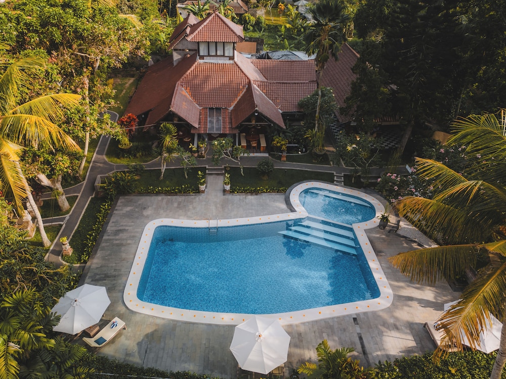 Om Wellness Resort