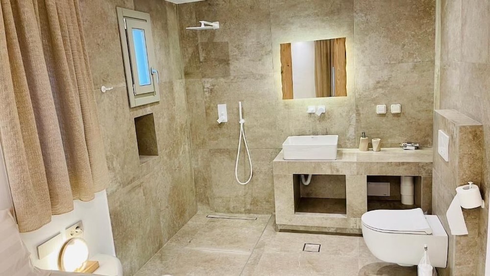 Aeris suites pori
