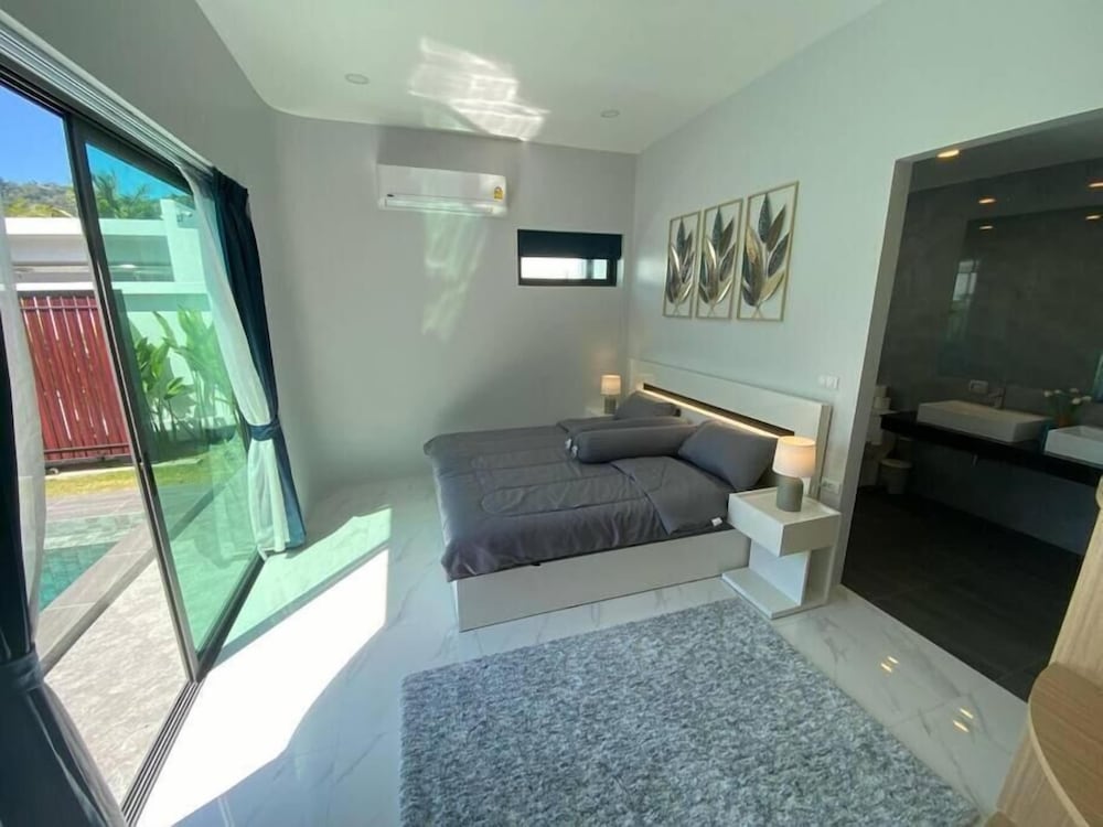 Costa Brand New 3BR Villa Pool V35