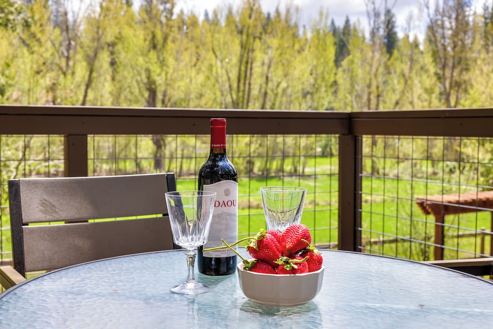 Furnished Deck & Nat'l Forest Views: Arnold Cabin view 5
