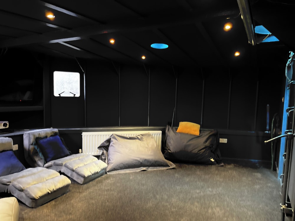 Liverpool Waterfront Stay Excellent Location Onsite Parking
