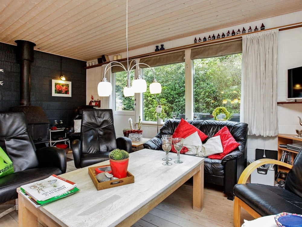 6 Person Holiday Home in Roslev-by Traum view 4