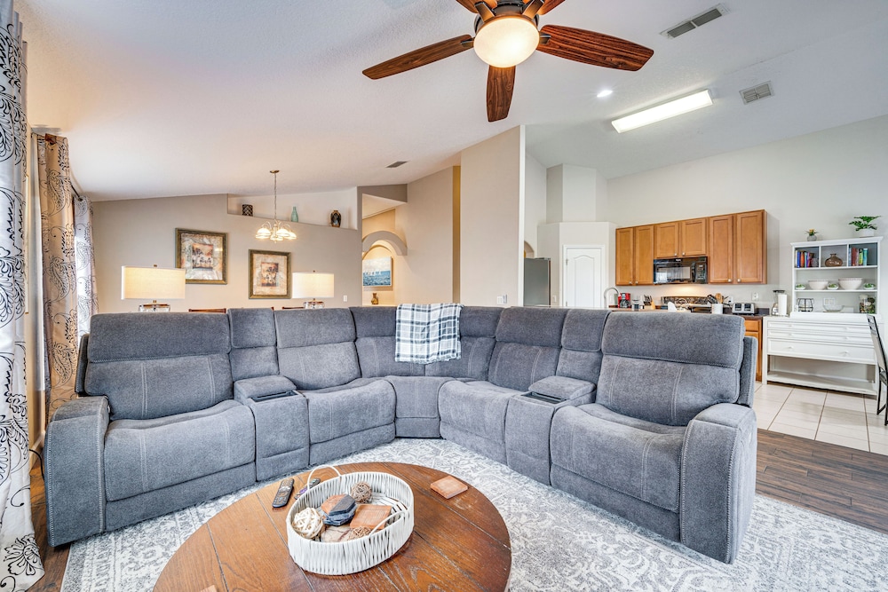 11 Mi to Disney: Family-friendly Home in Davenport