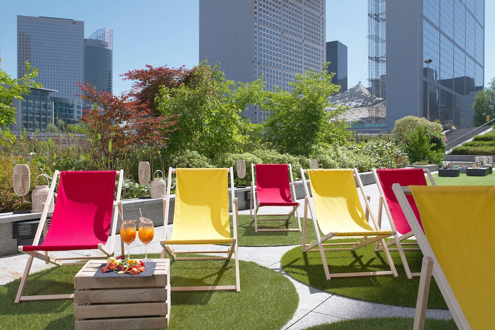 Puteaux Vacations - Renaissance Paris La Defense Hotel - Property Image 37
