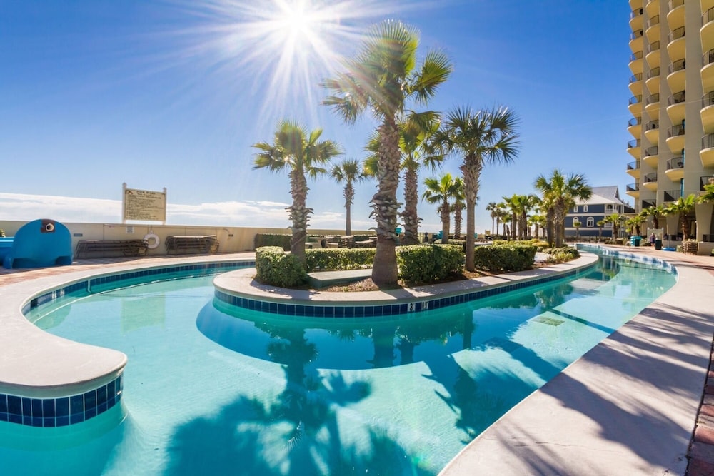Phoenix West Condominiums