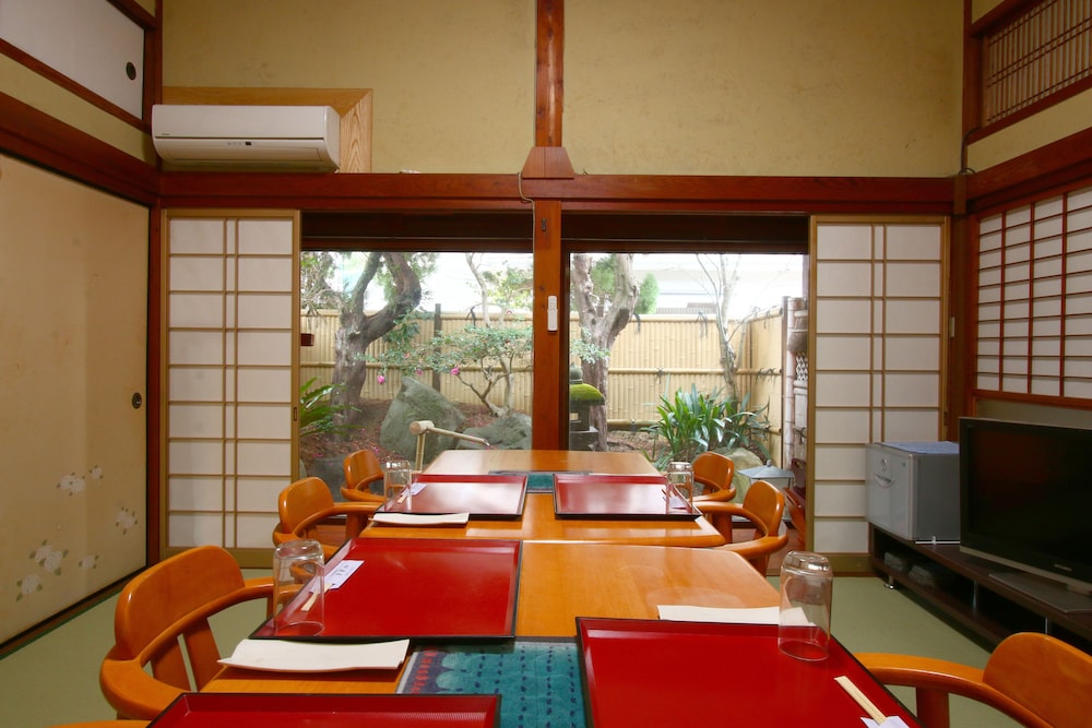 Photo 32