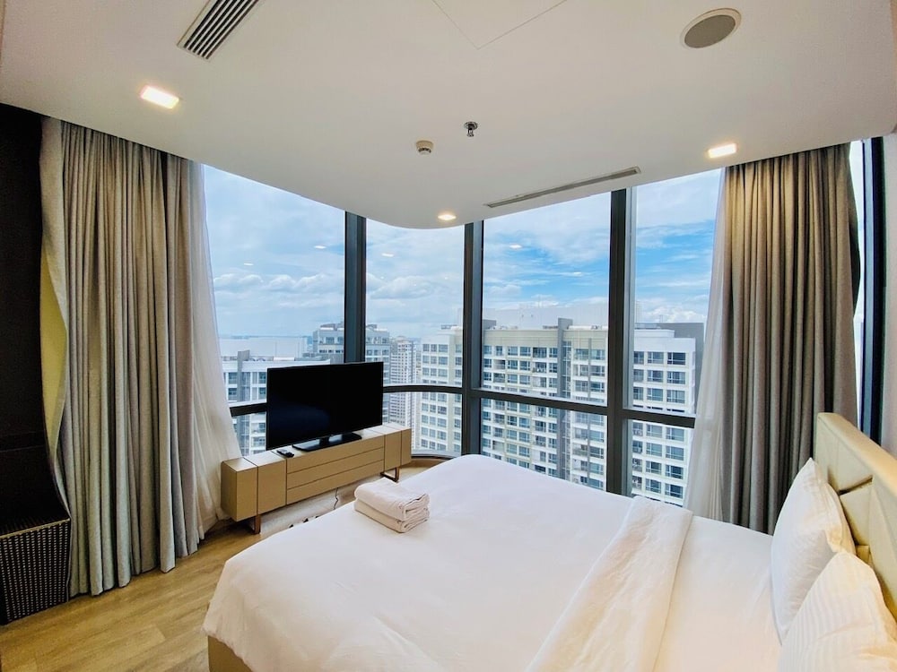 Serenity Serviced Apartments-Landmark 81