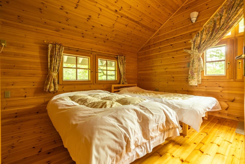 Reposer Hakuba