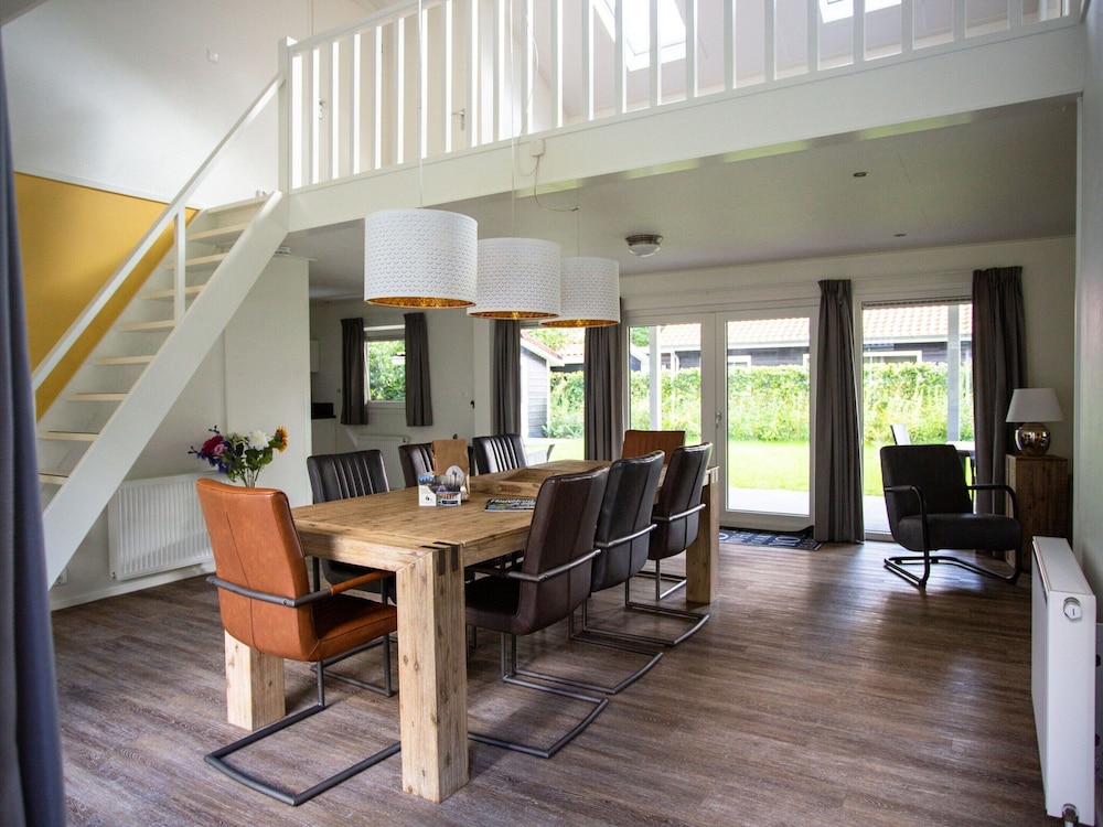 Beautiful House With Covered Terrace in Rhenen, photo 17