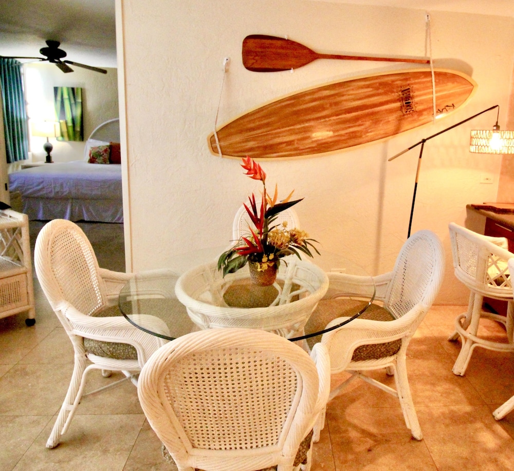 Papakea L105 2 Bedroom Condo