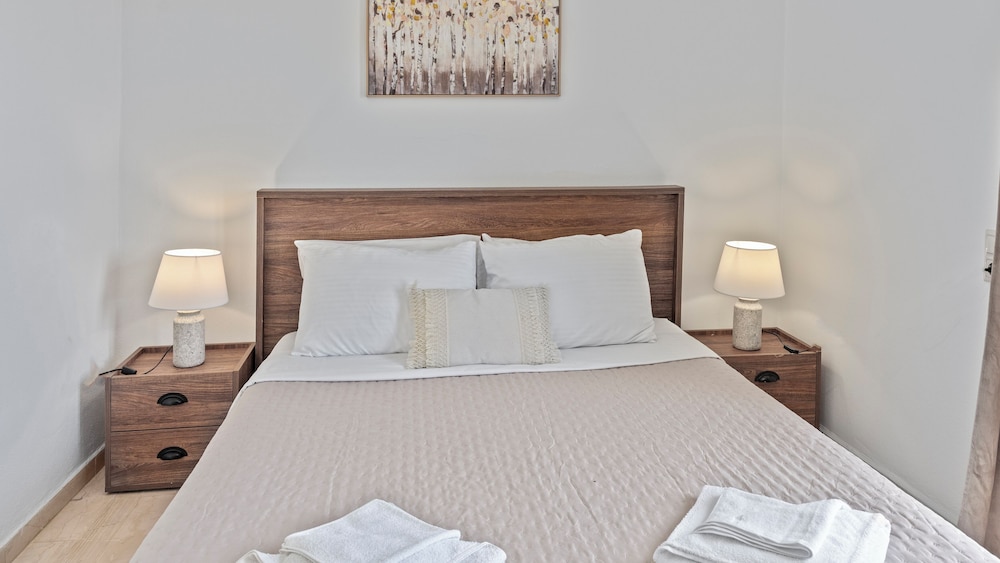 Villa Maro Suites near Heraclion view 4