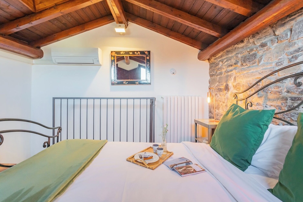 La Casa di Nino by Rent all Como