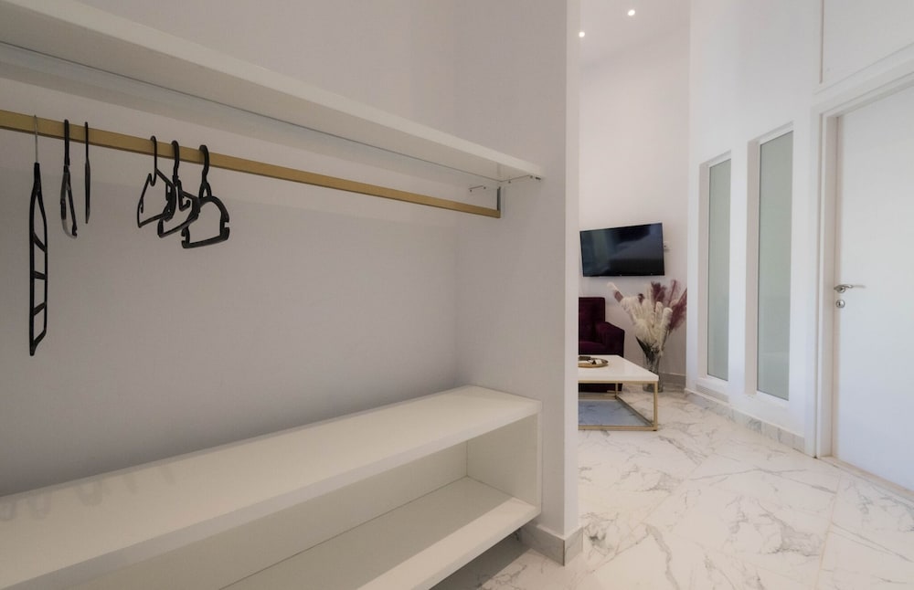 4 Elements Earth Luxury Suites