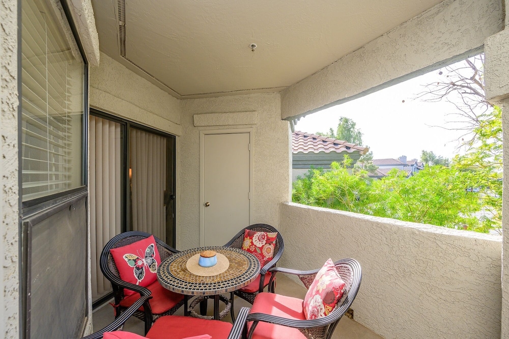 Signature Ii 2 Bedroom Condo