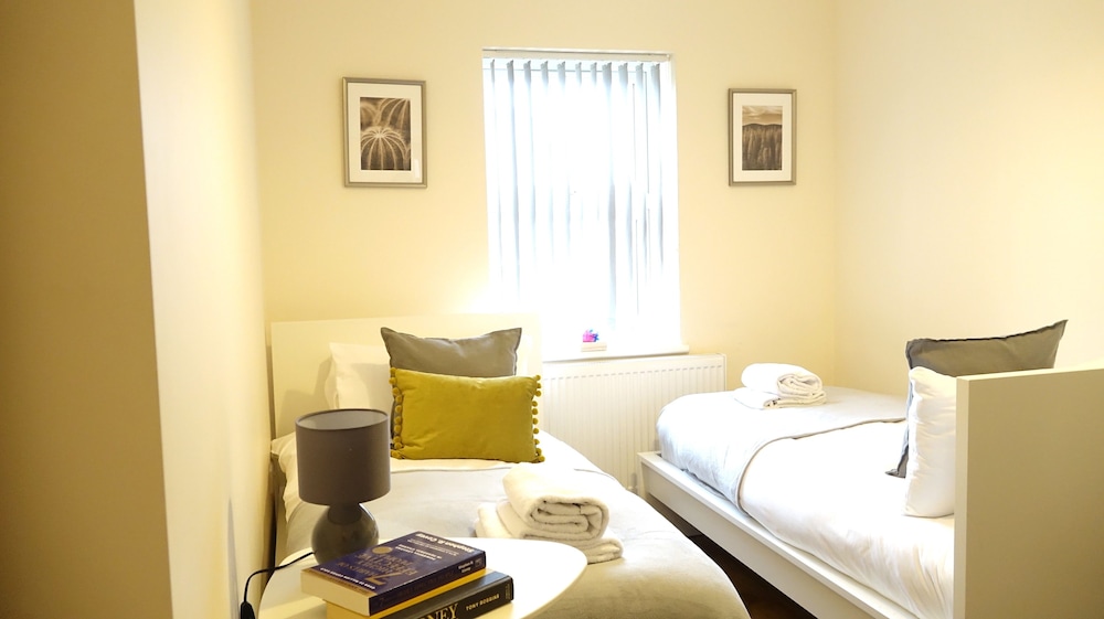Heathrow Ensuites Rooms