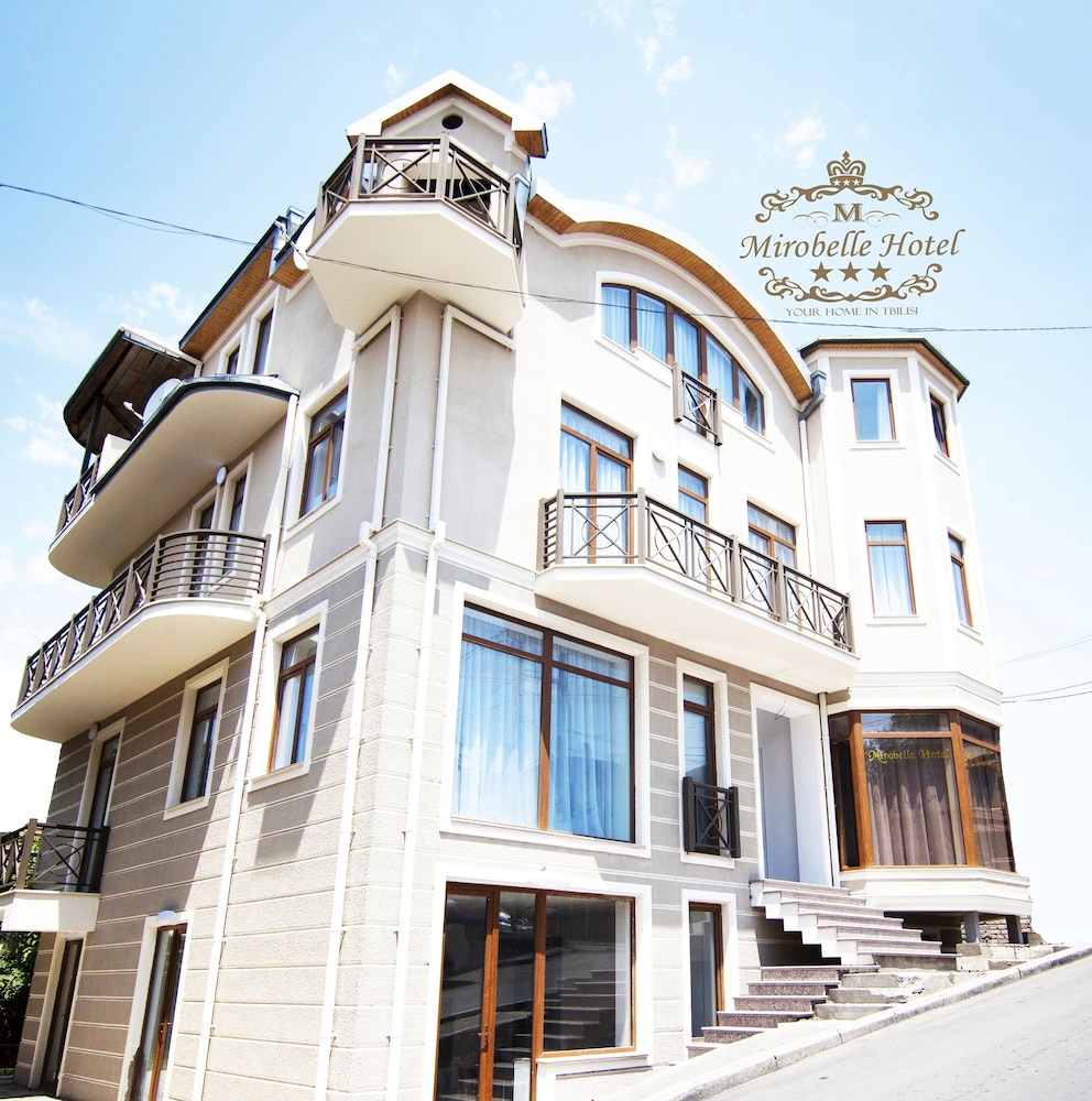 Mirobelle Hotel