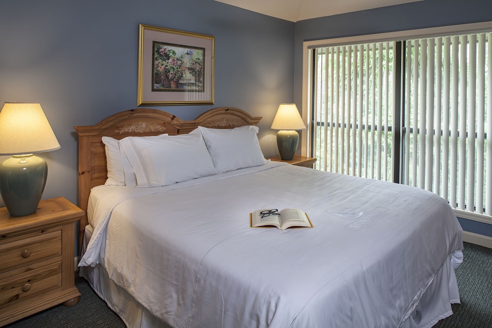 Shipyard Resort by Spinnaker Resorts
