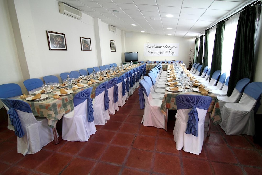 meeting & event spaces