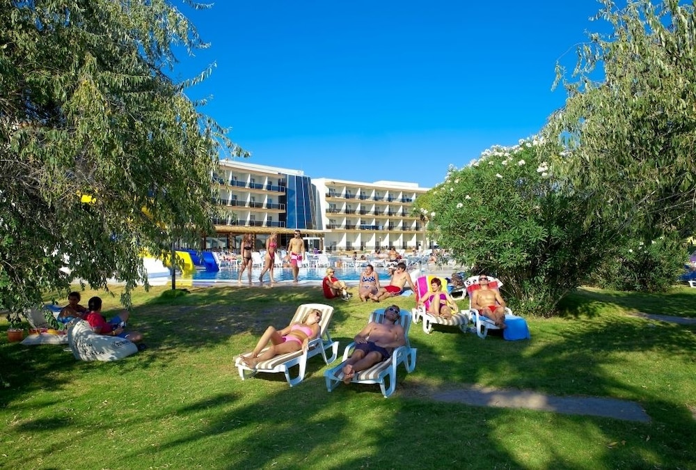 Gumuldur Resort Hotel - All Inclusive