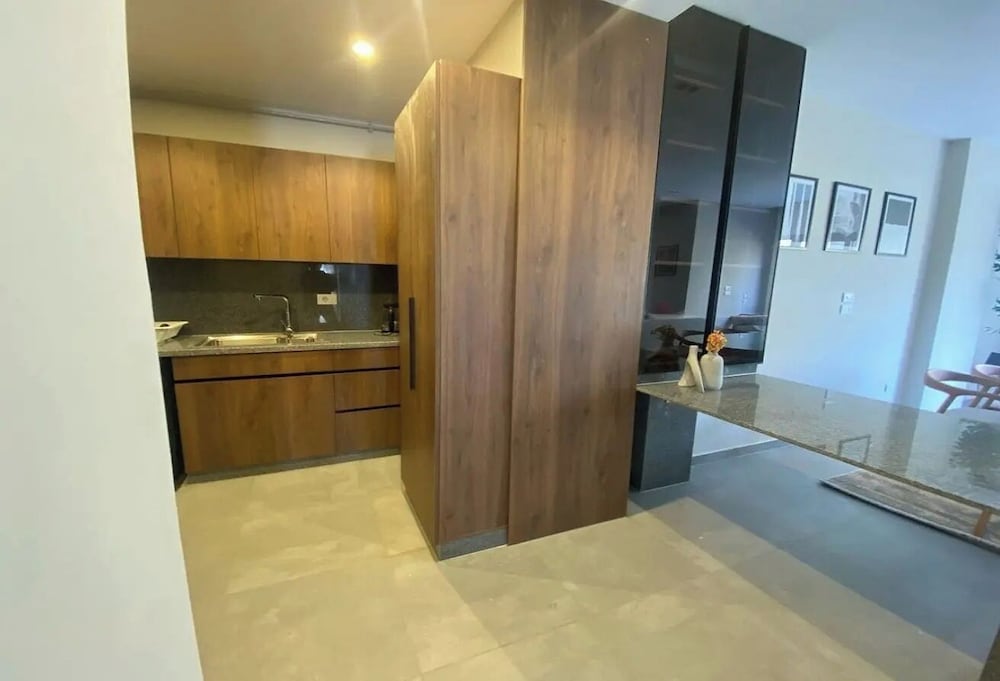 Happy Apartment Hotel