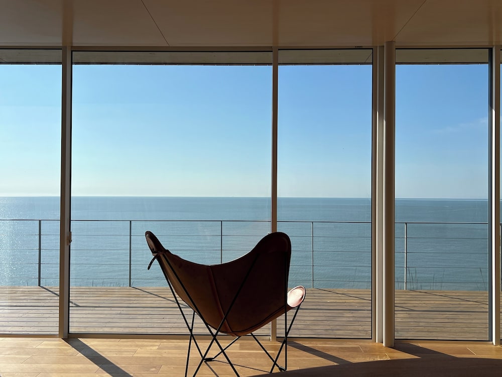 Cliff House MORAI