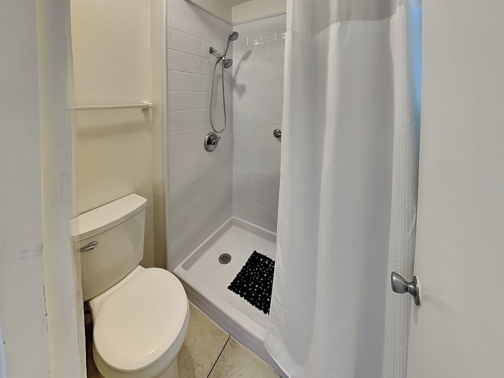 Ocean Jewel 363