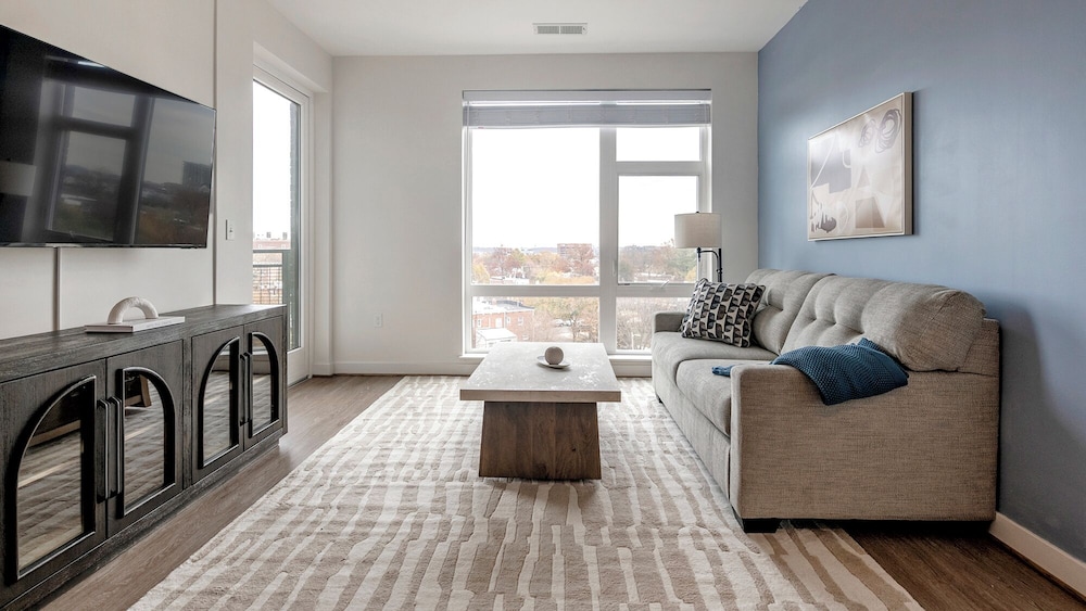 Landing Furnished Apartments - Alexandria