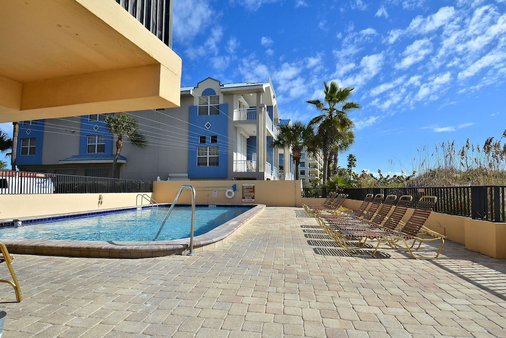 Villa Madeira 208