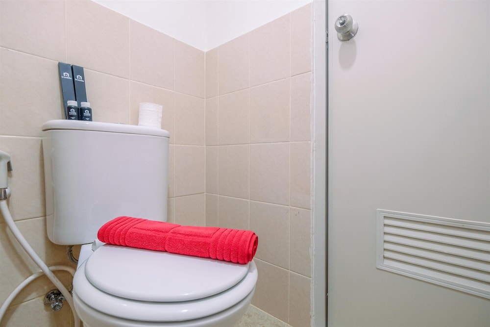 Cozy Stay 2BR Podomoro Golf View Apartment
