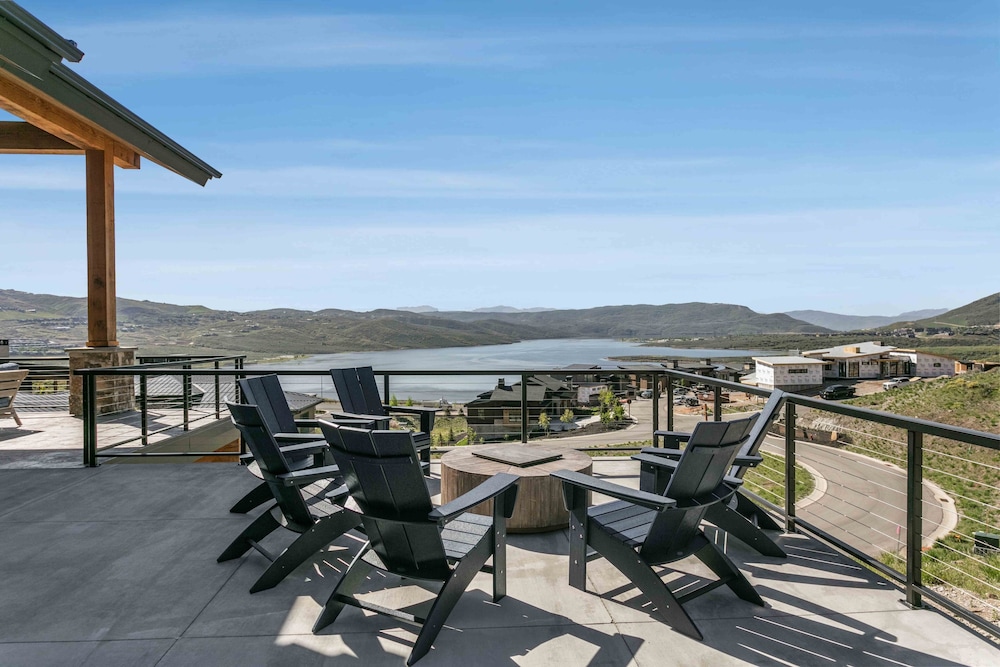 11981 N Gemini Way Skyridge 5br Home With Hot Tub 5 Bedroom Home