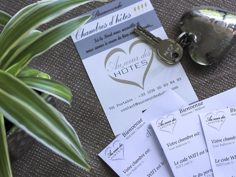 Au Coeur Des Hôtes