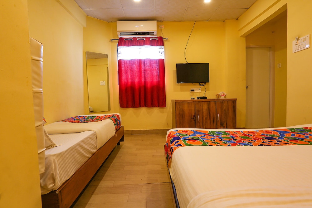 FabHotel Dream Inn I