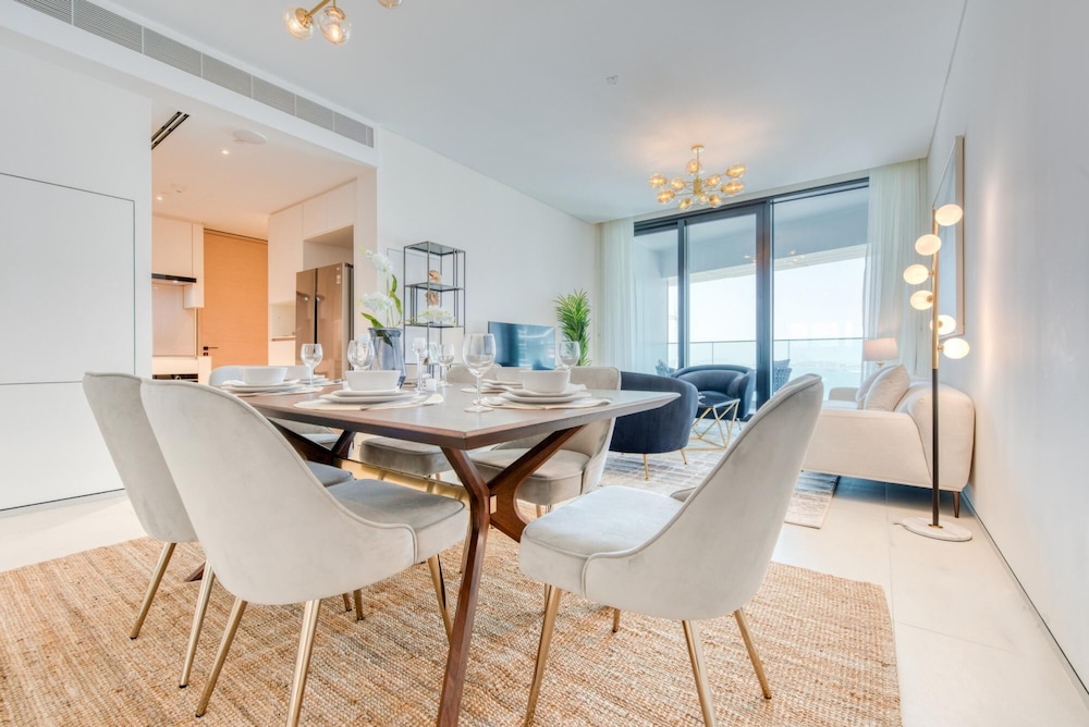 Luxury Sea View 3BR Maid Apt at the Address JBR