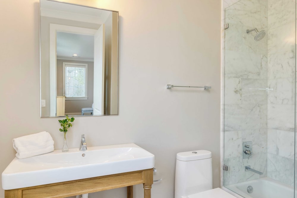 Sleeps 48, 2 Homes w/ Private Beach Access Bradley Circle Buyout by Avantstay