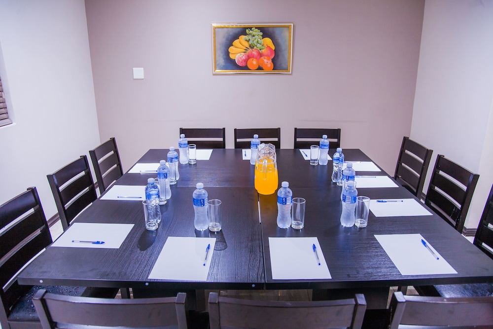meeting & event spaces
