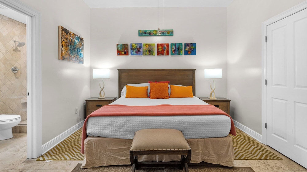 Legacy 303: Beachfront Retreat on 30a!