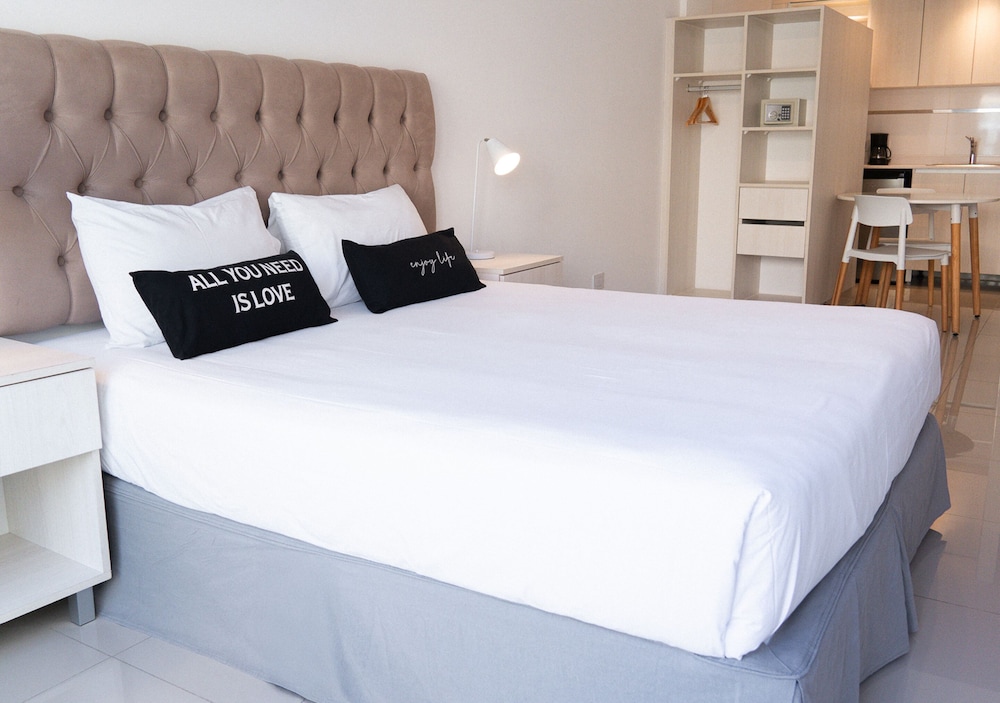La Cisterna by DOT Suites