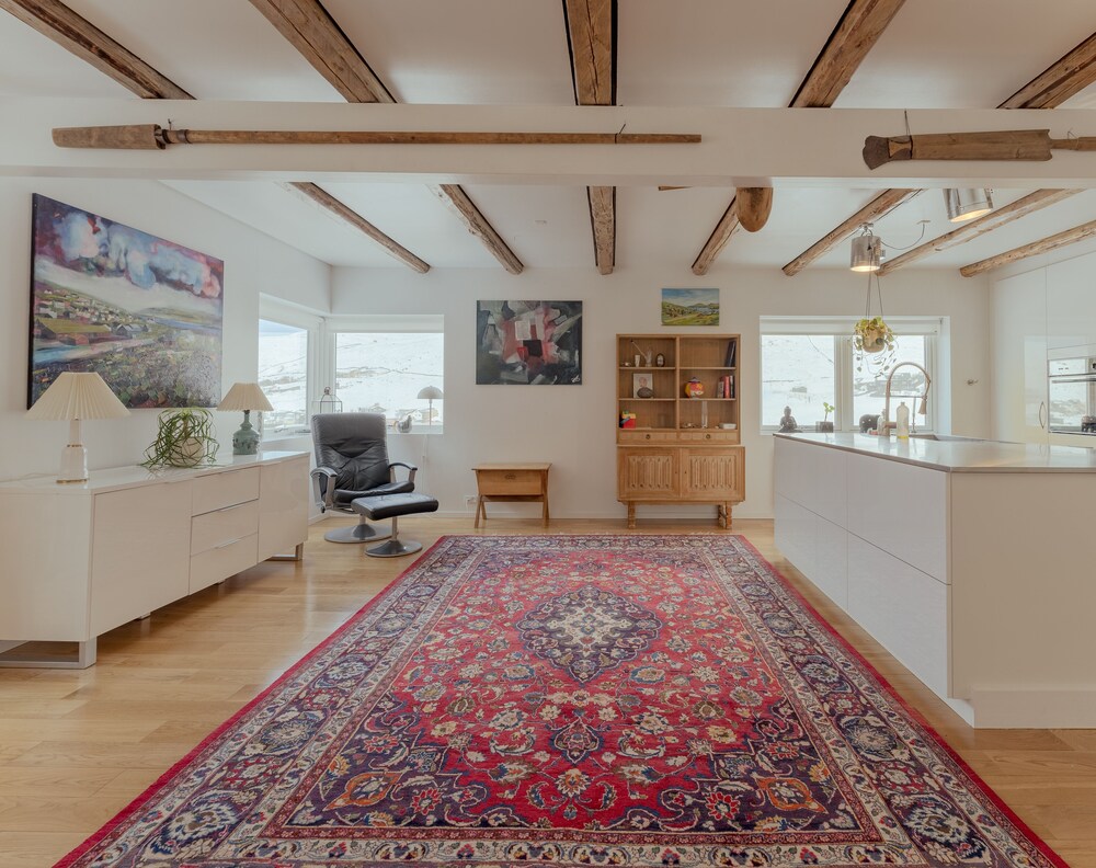 Spacious | 3 Br House | Nature view 4