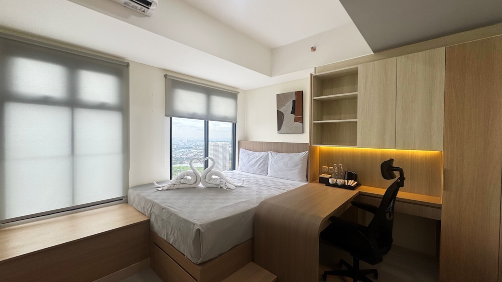 Pollux Chadstone Cikarang