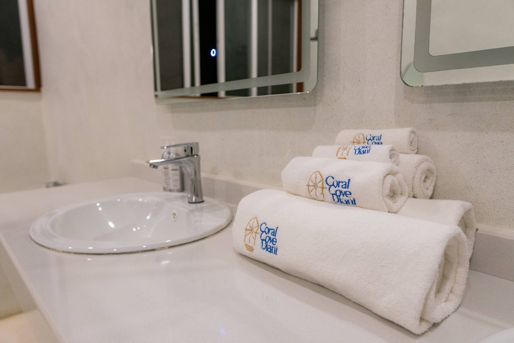 Coral Cove Diani Treehouses