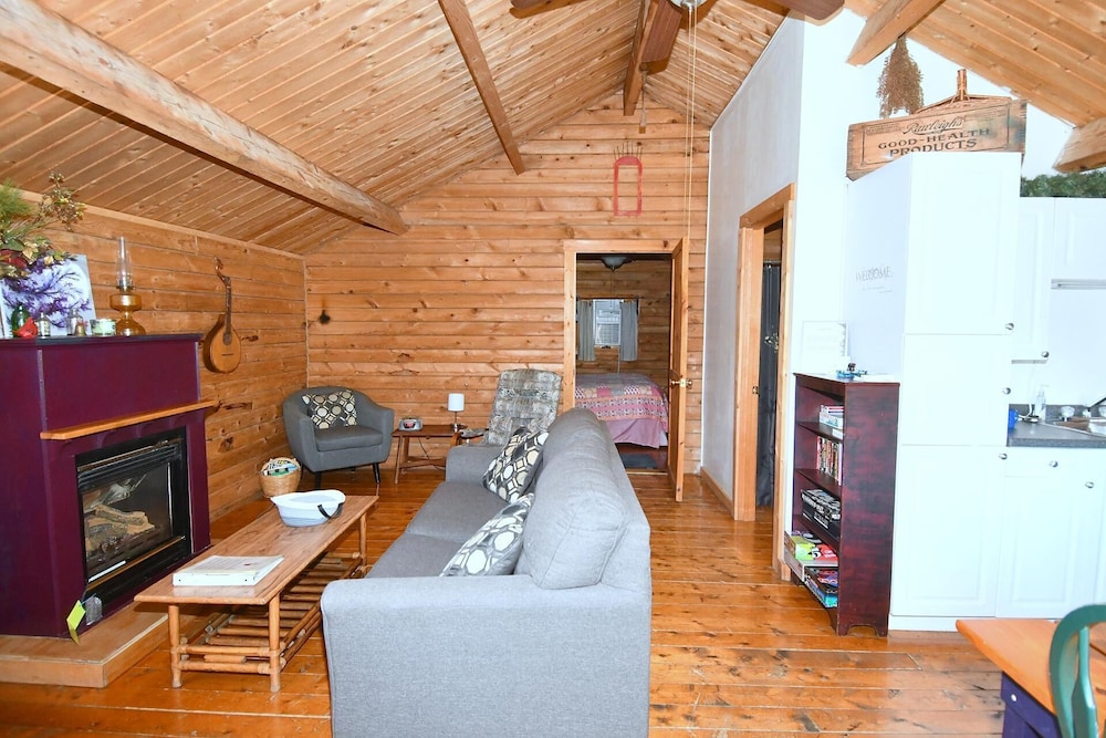 Whispering Hills - Couples Getaway - Property Image 26
