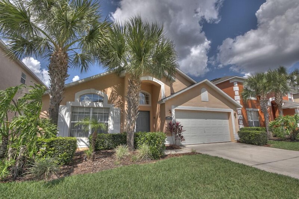 Ov1058 - Emerald Island - 5 Bed 3 Baths Villa - Image 1