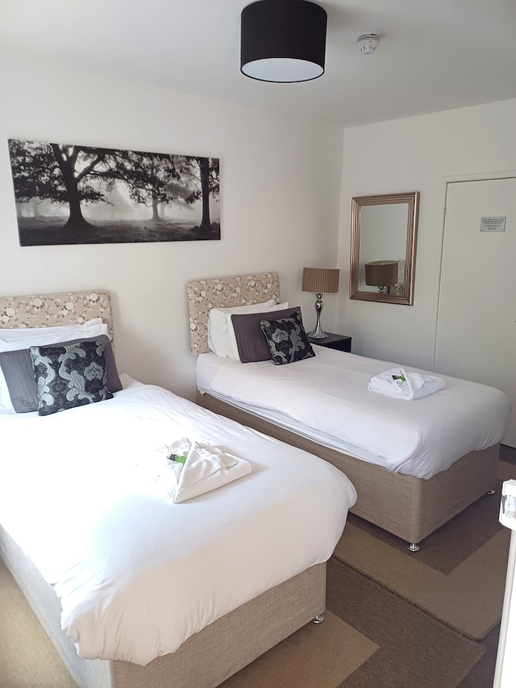 Yeovil Vacations - Northover Manor Hotel - Property Image 20