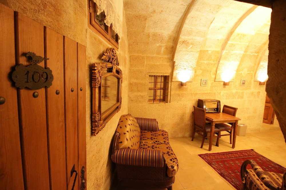 Georgios Cave Cappadocia