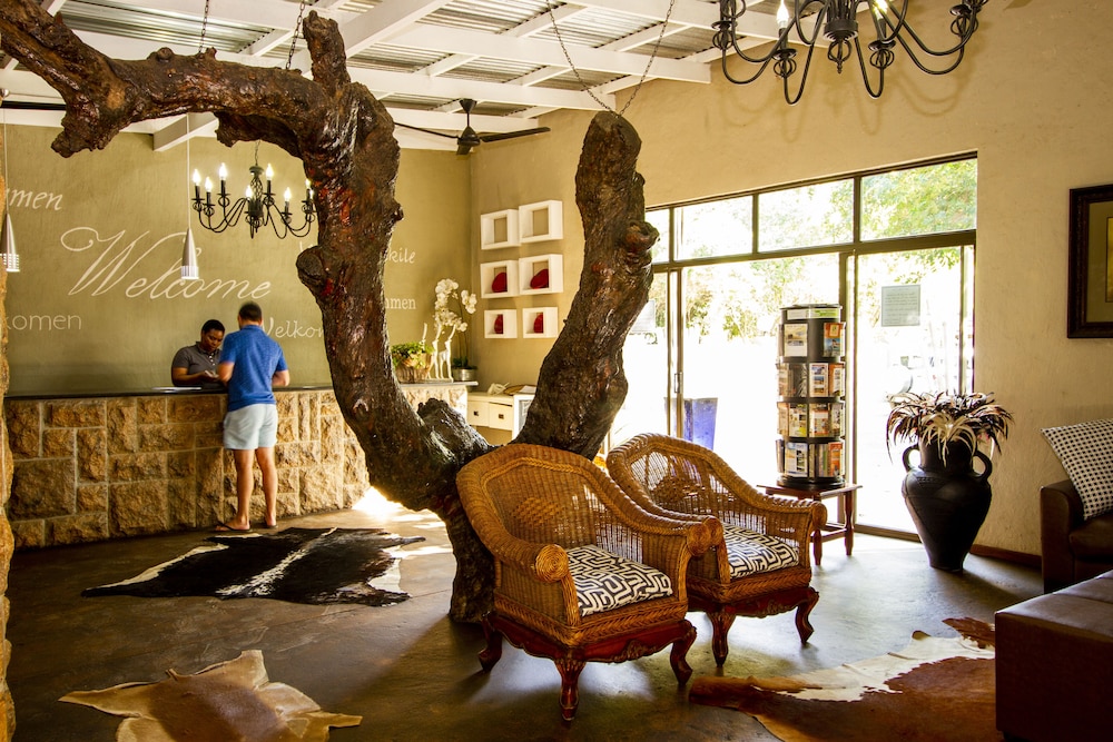 Emdoneni Lodge