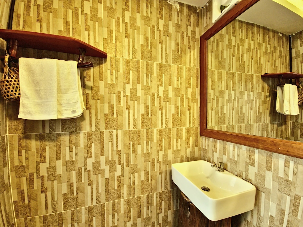 Phnom Tbeng Resort