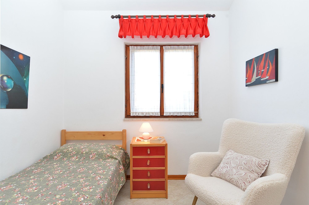 Apartment 1174 view 3