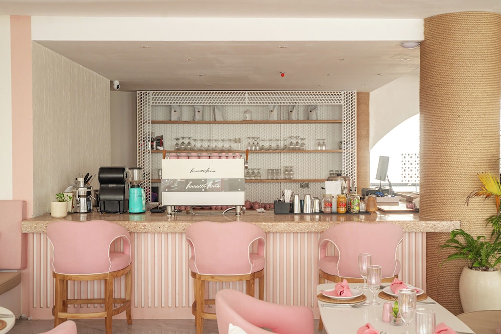 69 Resort & Beach Club by Loccal Collection, Labuan Bajo