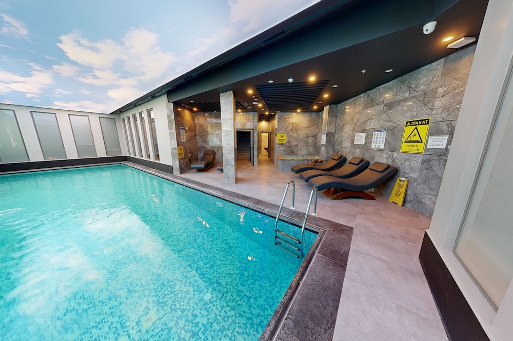 King City Otel - Image 32